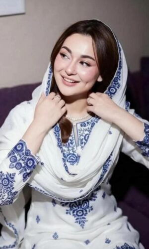 Hania amir Rayon Cotton Embroidered Kurti with Farshi Pant & GMY Silk Dupatta Set
