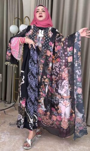 Alternative view of Pakistani inspired three piece